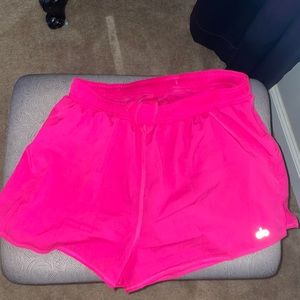 Alo yoga shorts